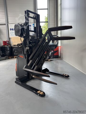 SWE 140 S - with PALLET CHANGER!! TOYOTA SWE 140 S - with PALLETCHANGER !!