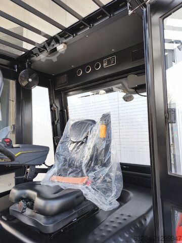 Elektro 4 Rad-Stapler EP EFL553-HV-6