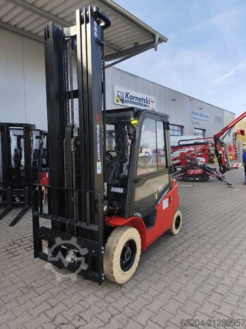 Elektro 4 Rad-Stapler EP EFL253P