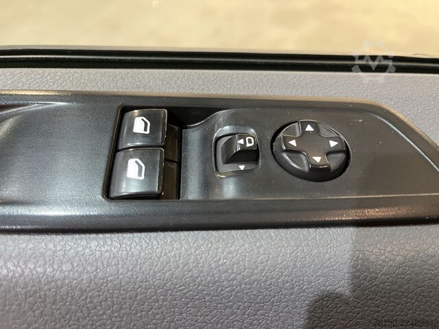 Panel van Toyota PROACE Electric Worker Professional L2 Extra Ra...