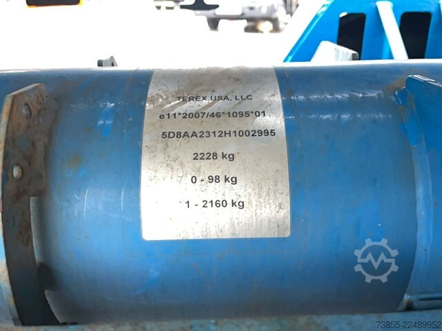 Trailer-Mounted Boom Lift Genie TZ™-50 DC w/Drive (17m)