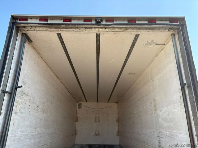 Refrigerated/frozen transport Kögel JW 20