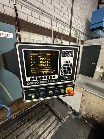 Fräsmaschine TRAK DPM 750