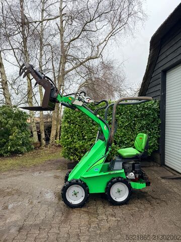 Avant 313 mini loader with manure grab, wheel loader, telescopic boom avant 313S