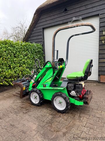 Avant 313 mini loader with manure grab, wheel loader, telescopic boom avant 313S