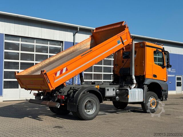 Tipper truck MERCEDES-BENZ AROCS 2042 4x4 MEILLER Kipper Winterd.