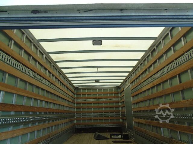 Box body MAN TGL 12.250 + EURO 5 + LIFT