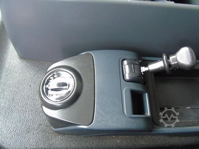 Box body MAN TGL 12.250 + EURO 5 + LIFT