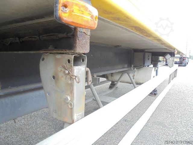 Refrigerated/freezer transport Vogelzang V0-STG 1 Axle + Dhollandia Lift + Carrier Vecto...