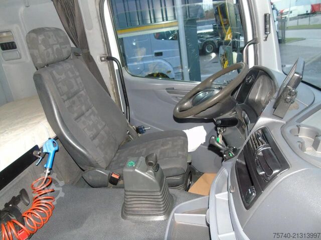 Standard tractor Mercedes-Benz Axor 1840 + RETARDER + EPS 3 PEDALS