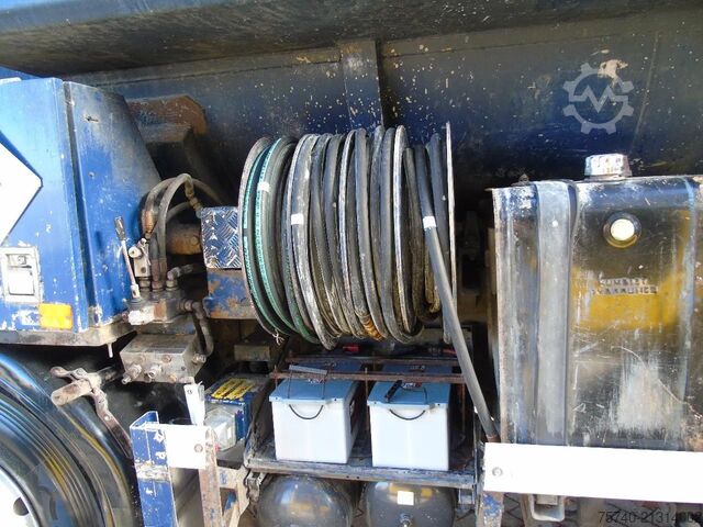 Vacuum truck Volvo FM 12.340 12.340 + ecota 14.700 liter + 8x4 + e...