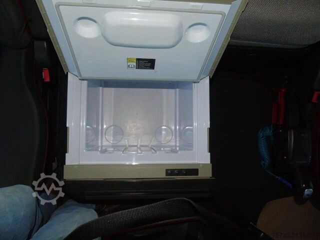 Refrigerated/freezer transport Volvo FH 460 + TRS COOLING + LIFT + EURO 6