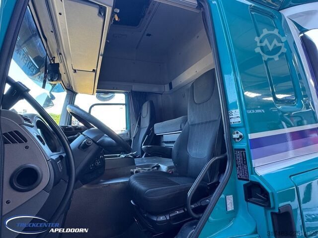 Standard tractor DAF CF 370 FT 4x2 Space cab