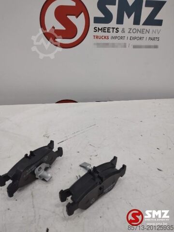 Brake pad Mercedes Set remblokken mercedes sprinter w903 a0044202720