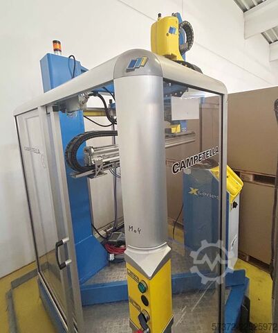 Picking Robot Campetella Robotic X SERIES SM2