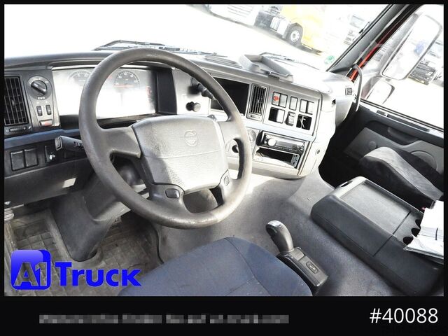 Abrollkipper VOLVO FM 400 8X4R Multilift Automatik