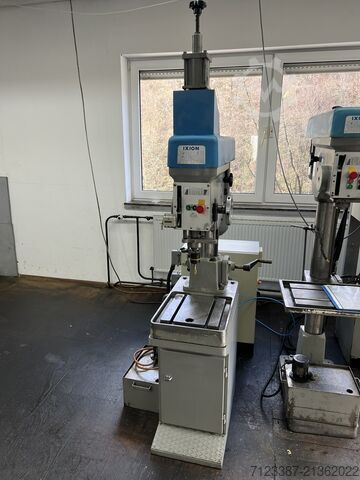 High-performance thread cutting machine IXION BT 30 GLE