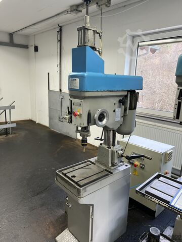 High-performance thread cutting machine IXION BT 30 GLE