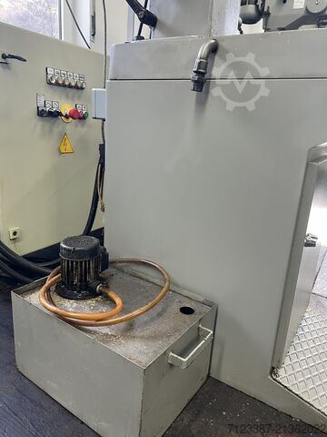 High-performance thread cutting machine IXION BT 30 GLE