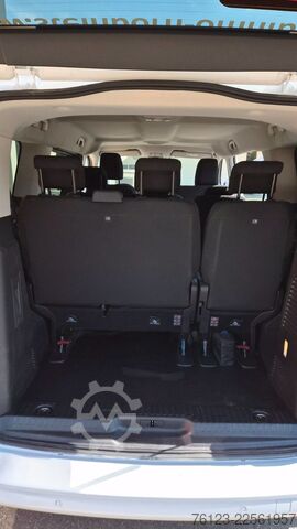 Minibus Citroën SpaceTourer Opel Zafira Plus M 9 Sitzer