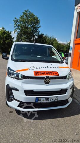 Minibus Citroën SpaceTourer Opel Zafira Plus M 9 Sitzer