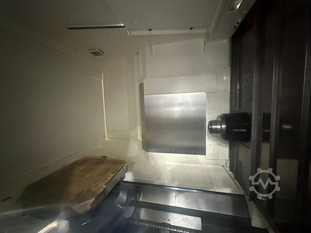 Horizontal machining center DMG MORI NHX 8000