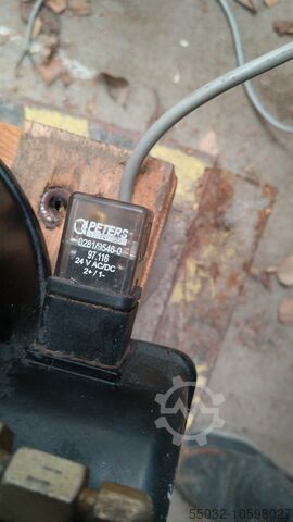 Mehrere Vogel Zentralschmierungen Vogel KFG1-5+924