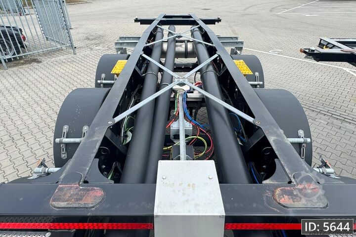 Containertransport Kässbohrer XS Tankchassis ADR / BPW Axles / Alu rims / Mor...