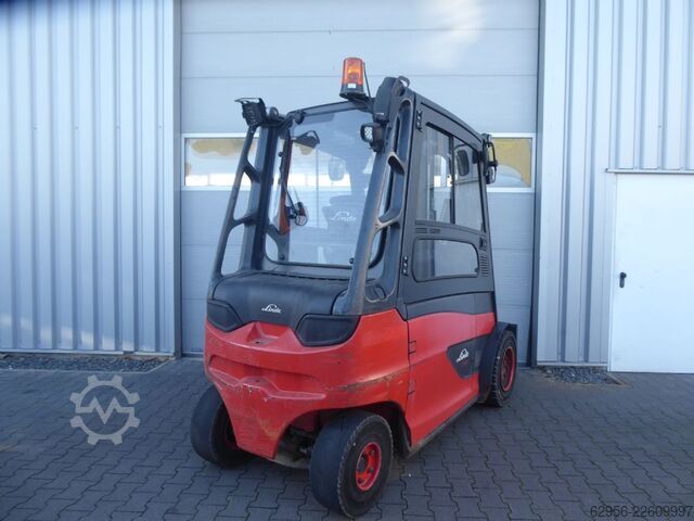 Elektro 4 Rad-Stapler Linde E40H-01/600