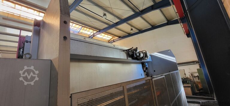 Press brake Beyeler PR 10, 400KN x 7200