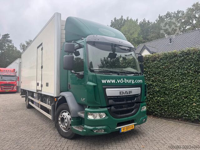Refrigerated/frozen transport DAF LF 250 Koelwagen 2 compartimenten