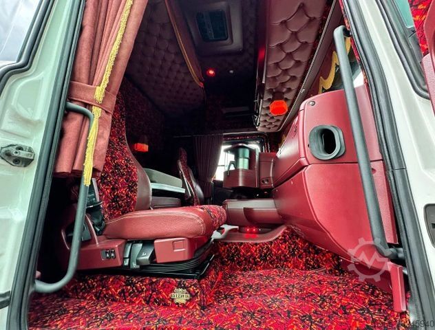 Standard tractor unit SCANIA R580 V8 TOPLINE KING OF THE ROAD RETARDER FULL A