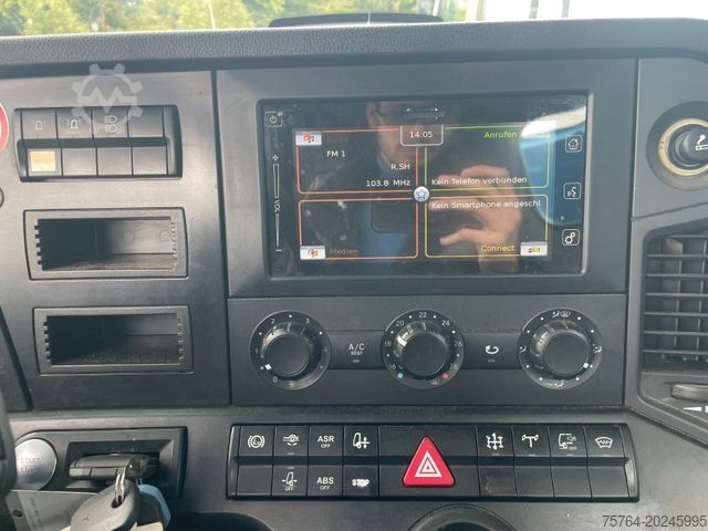 Three-sided tipper truck MERCEDES-BENZ 2643 /6x6H ALLRAD/Meiller/Bordmatik/Schneeplatte