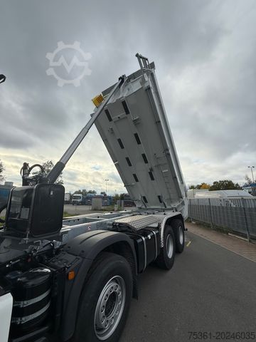 Tipper truck MAN 35.480 BB Schmitz Hinterkipper