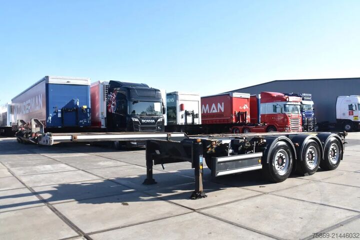 Container transportation Renders EURO 800 - 2 x EXTENDABLE - SAF AXLES - LIFT AX...