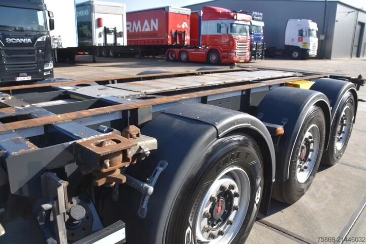 Container transportation Renders EURO 800 - 2 x EXTENDABLE - SAF AXLES - LIFT AX...