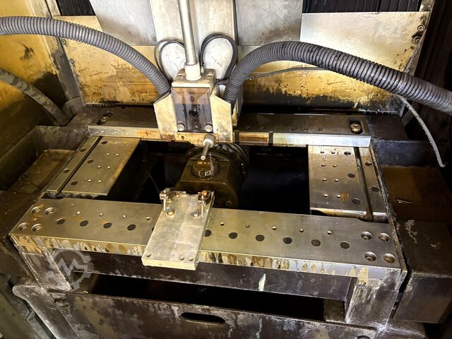 Wire eroding machine CHARMILLES ROBOFIL 290