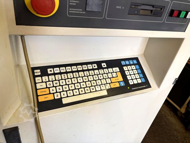 Wire eroding machine CHARMILLES ROBOFIL 290