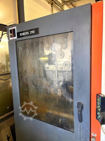 Wire eroding machine CHARMILLES ROBOFIL 290