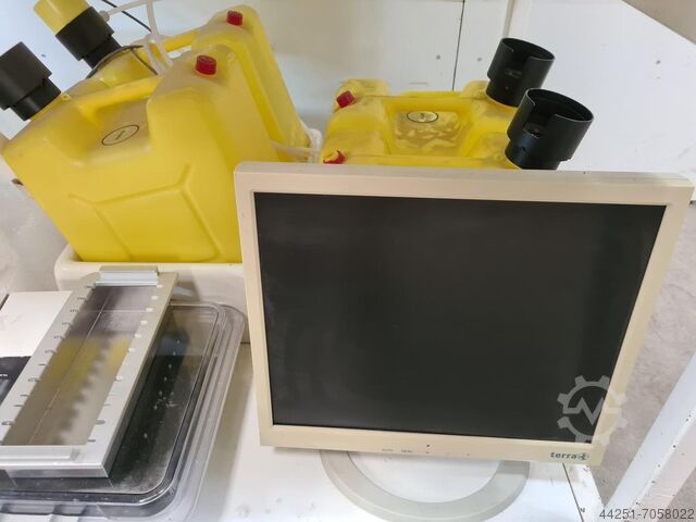 Nucleic acid preparation station Roche MagNA Pure LC