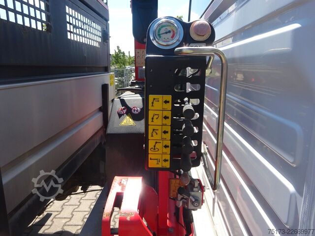 Pritschenwagen FIAT Ducato Maxi Doka Pritsche Fassi Ladekran