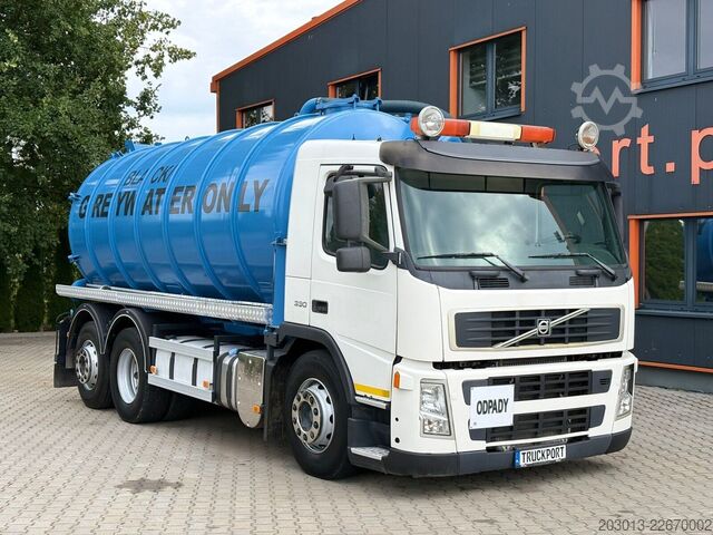 Saugwagen VOLVO FM330 6x2/2 Euro 5 LL Kanalreiniger 15000L