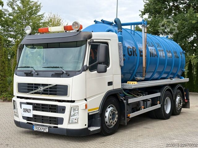 Saugwagen VOLVO FM330 6x2/2 Euro 5 LL Kanalreiniger 15000L