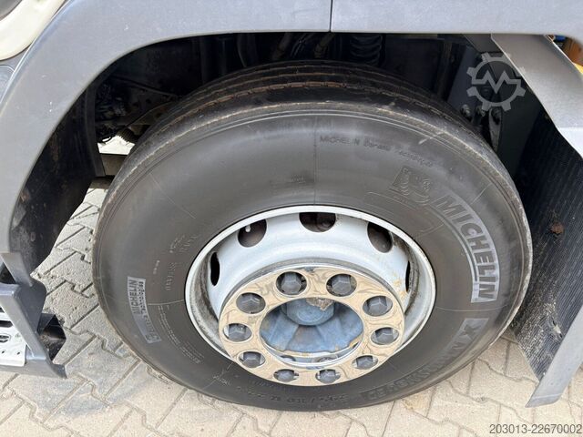 Saugwagen VOLVO FM330 6x2/2 Euro 5 LL Kanalreiniger 15000L