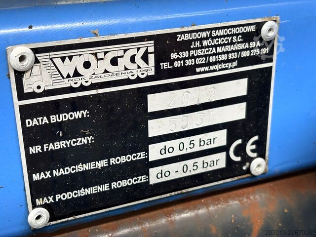 Saugwagen VOLVO FM330 6x2/2 Euro 5 LL Kanalreiniger 15000L