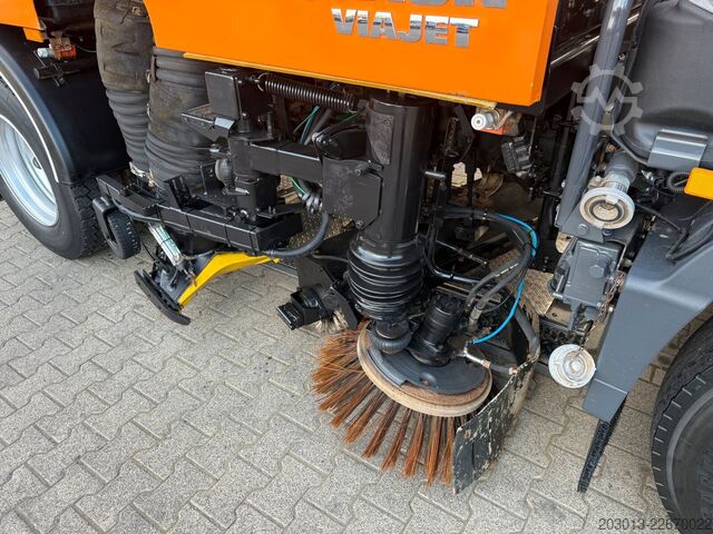 Kehrmaschine MERCEDES-BENZ ATEGO 1323 Kehrmaschine FAUN VIAJET