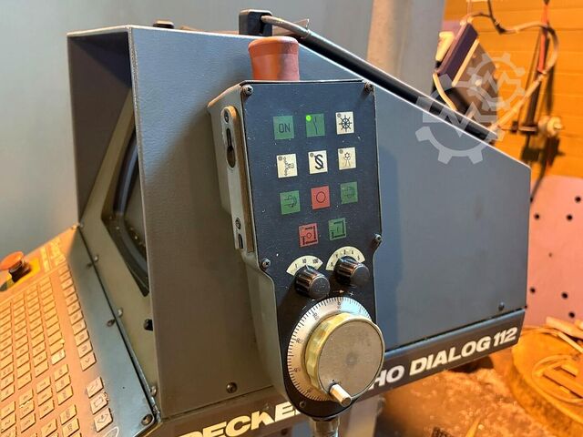 Vertikal-Bearbeitungszentrum DECKEL MAHO DMC 70 V