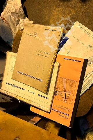 Vertikal-Bearbeitungszentrum DECKEL MAHO DMC 70 V