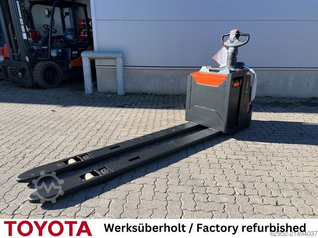 Niederhubwagen Toyota LPE 220