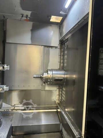 Horizontal machining center DMG MORI NHX 4000